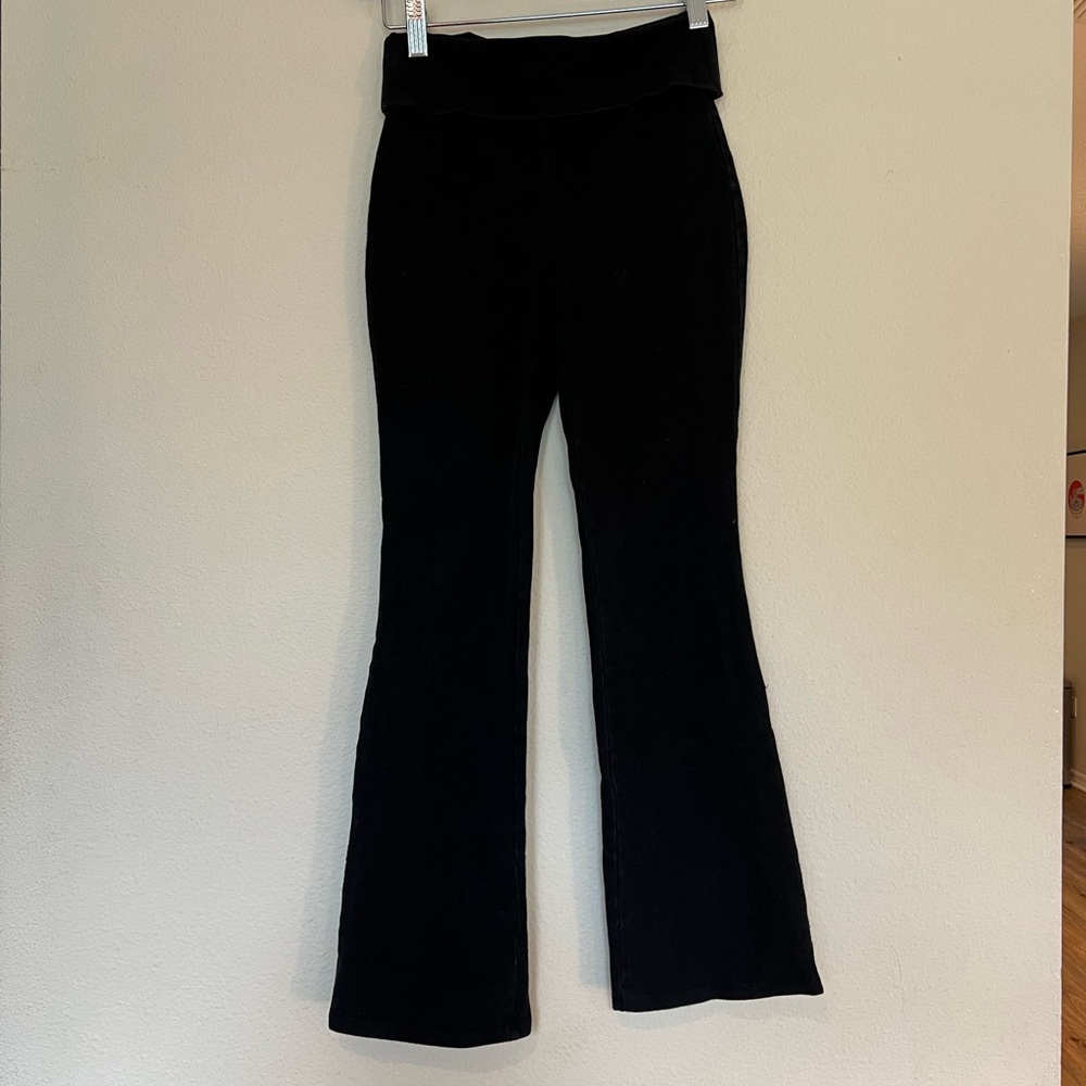 Tilly's Black Flare Women's Pants